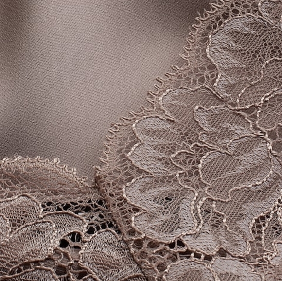 EXPRESS: Satin Lace Trim V-Neck Downtown Cami - Picture 4 of 5